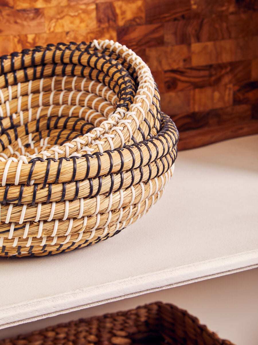 Set Of 3 Baskets With Black And White Detail | Lidi