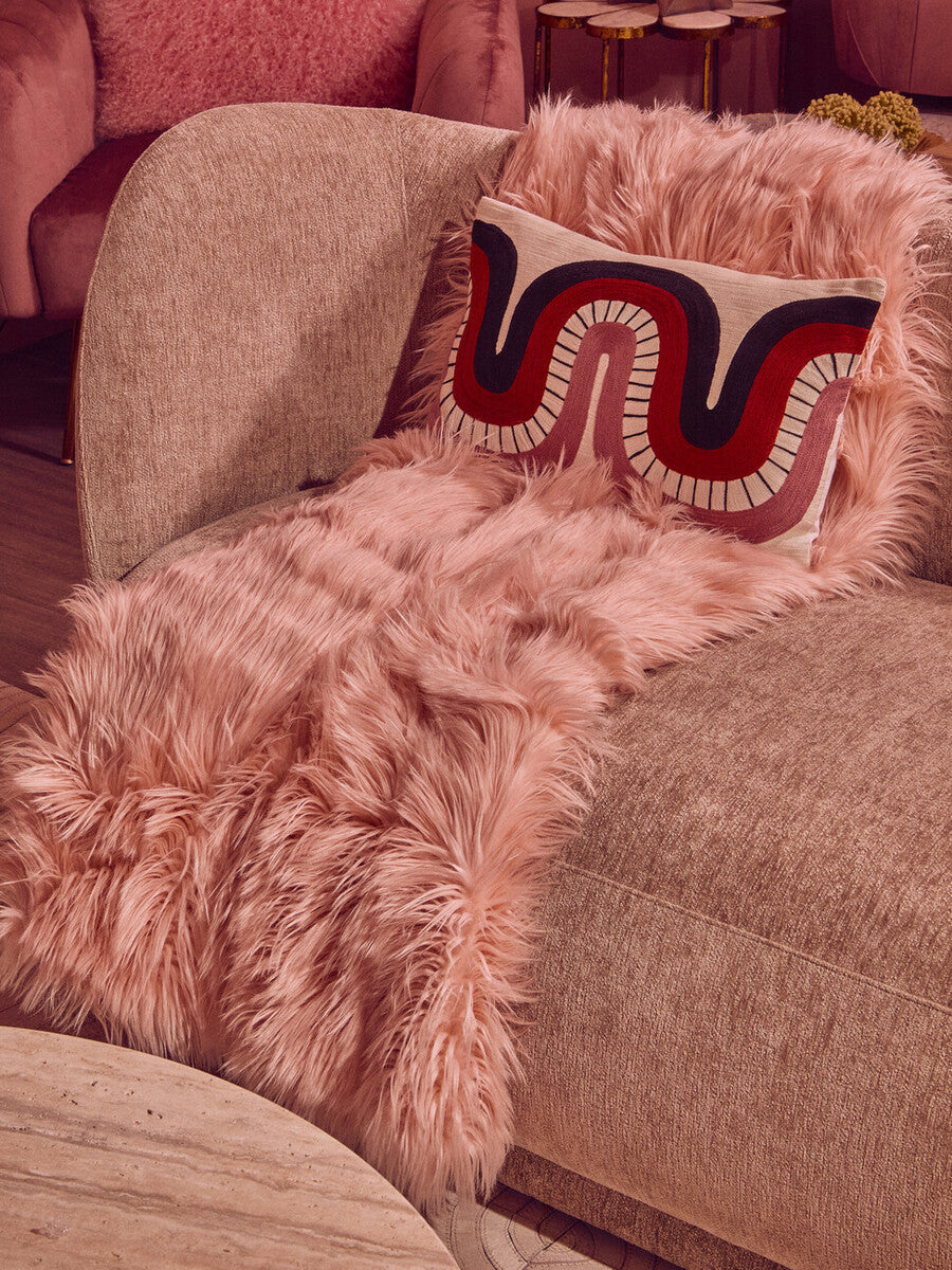 Curve Pattern Rectangular Cushion | Bosie Ozella