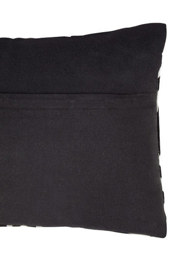 Black and White Cushion | Bosie Ozella
