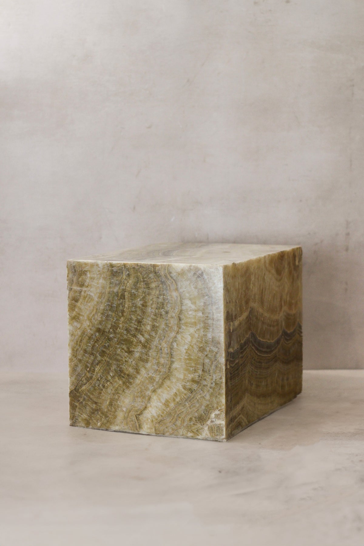 Onyx Side Table Pedestal - Hollow - No 13