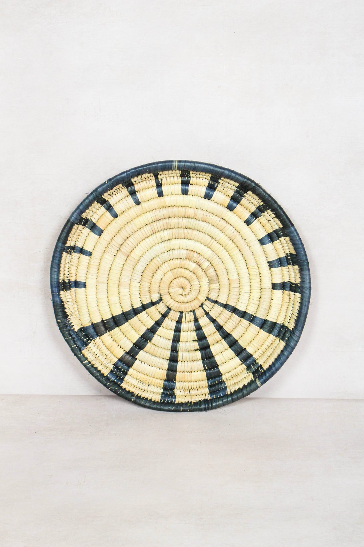 Malawi Wall Basket 40cm 40.6
