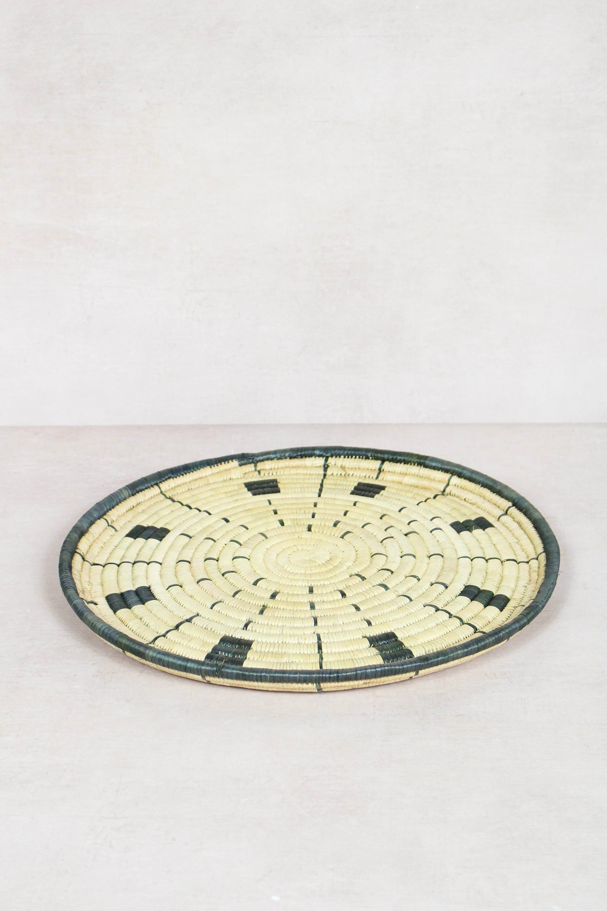 Malawi Wall Basket 40cm 40.7