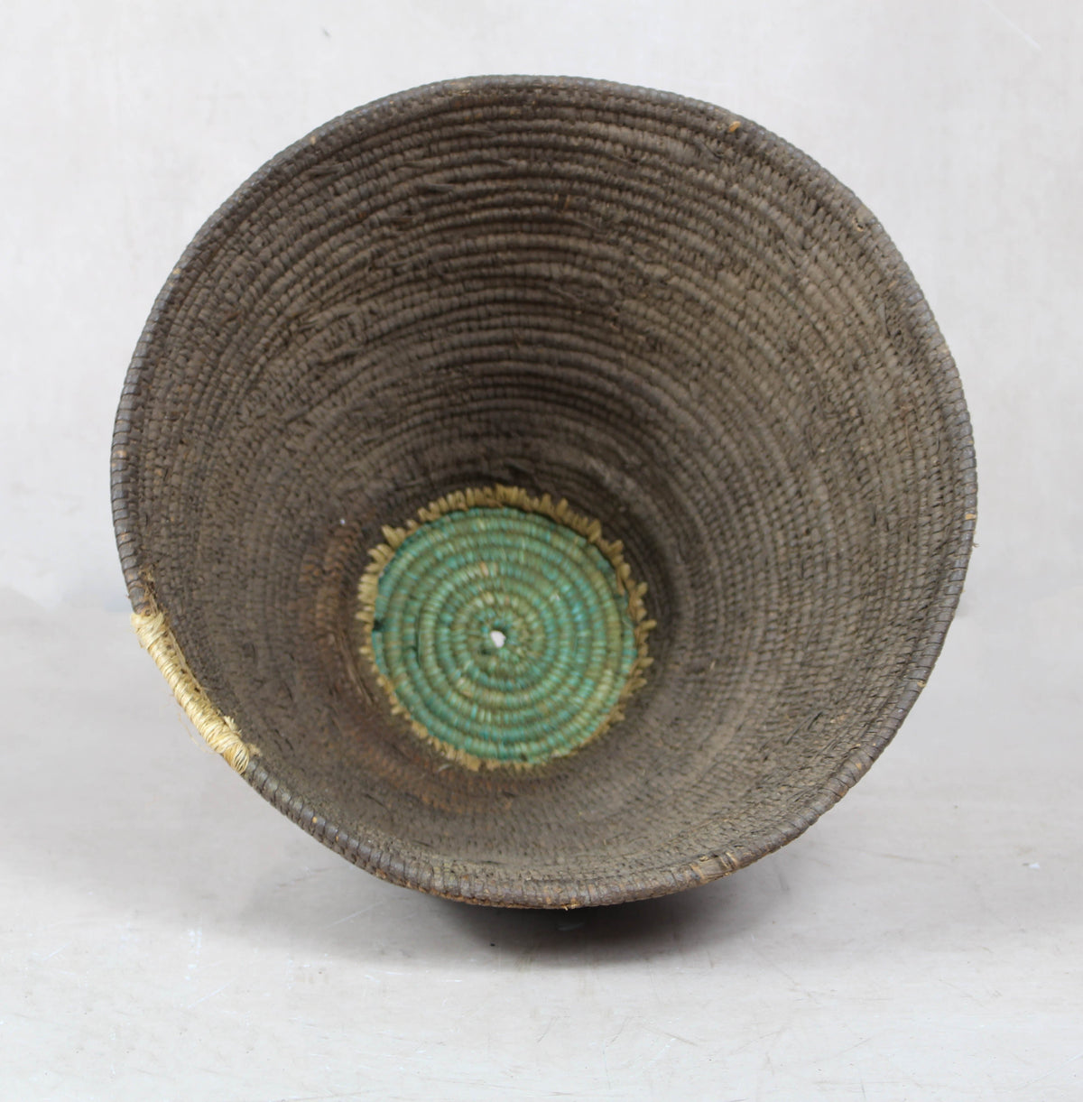 Vintage Tutsi Basket - Rwanda - 105.1