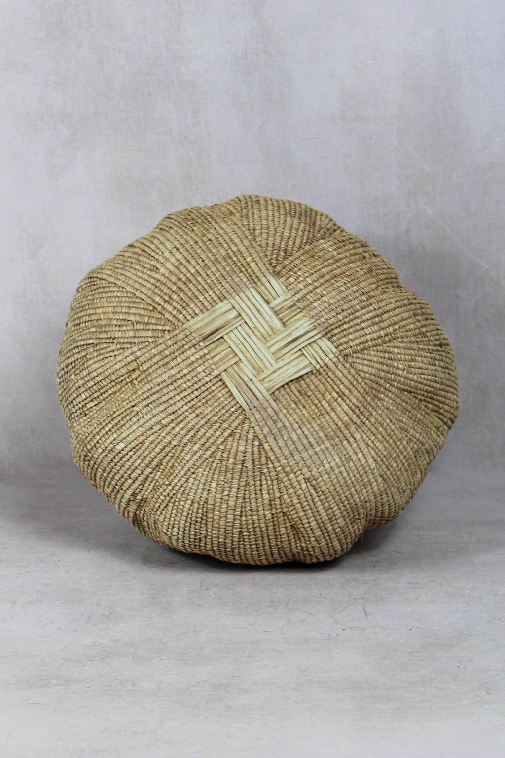 Garlic Gourd woven basket - Zimbabwe - 18.12