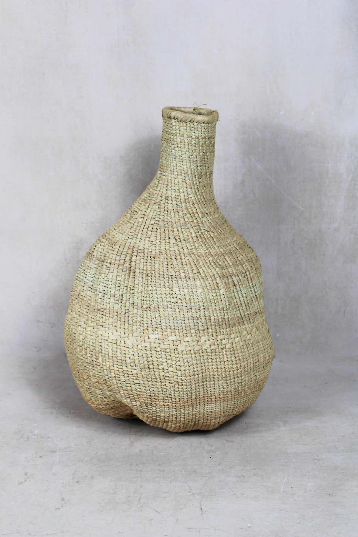 Garlic Gourd woven basket - Zimbabwe - 18.13