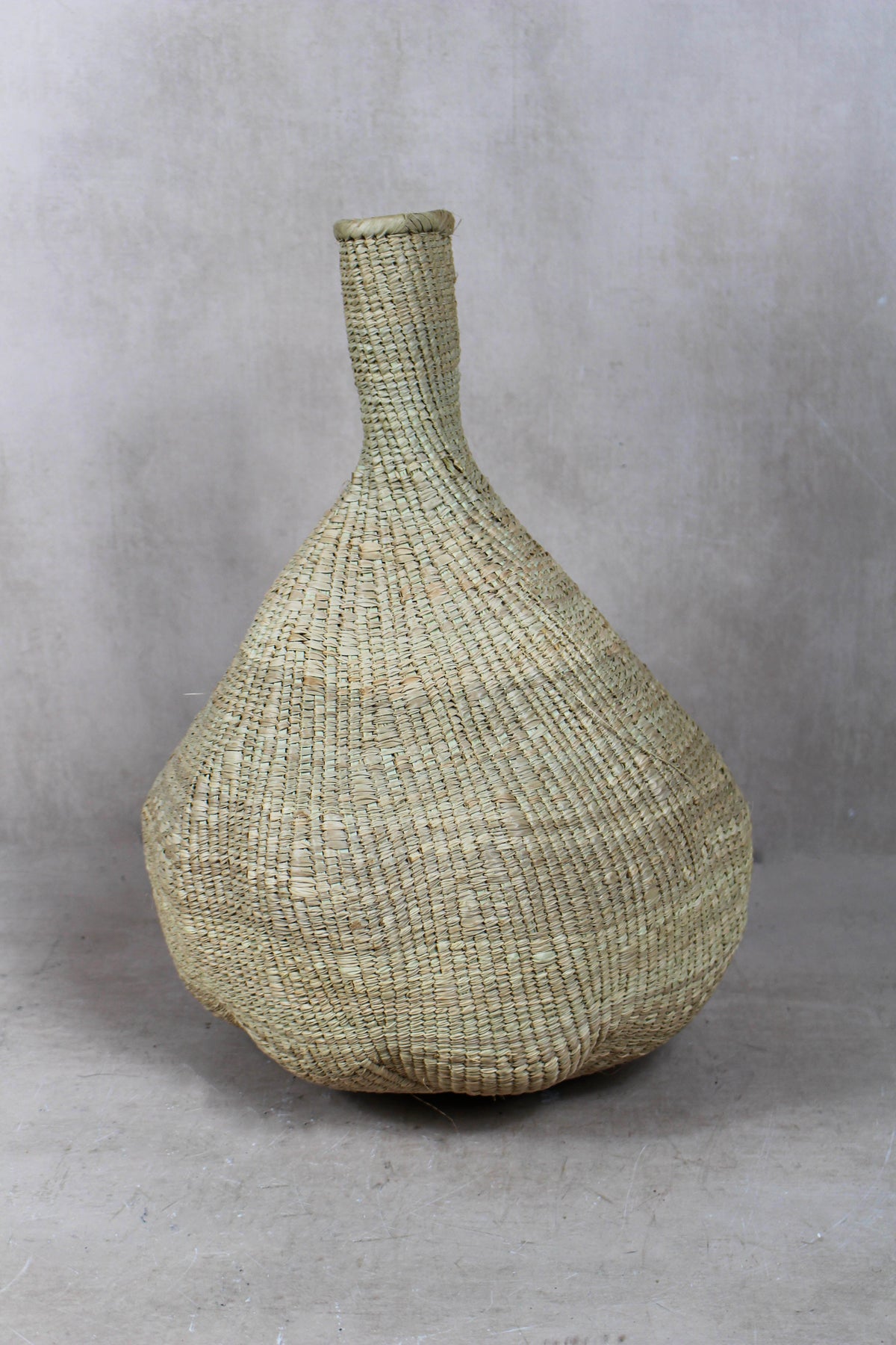 Garlic Gourd woven basket - Zimbabwe - 18.14