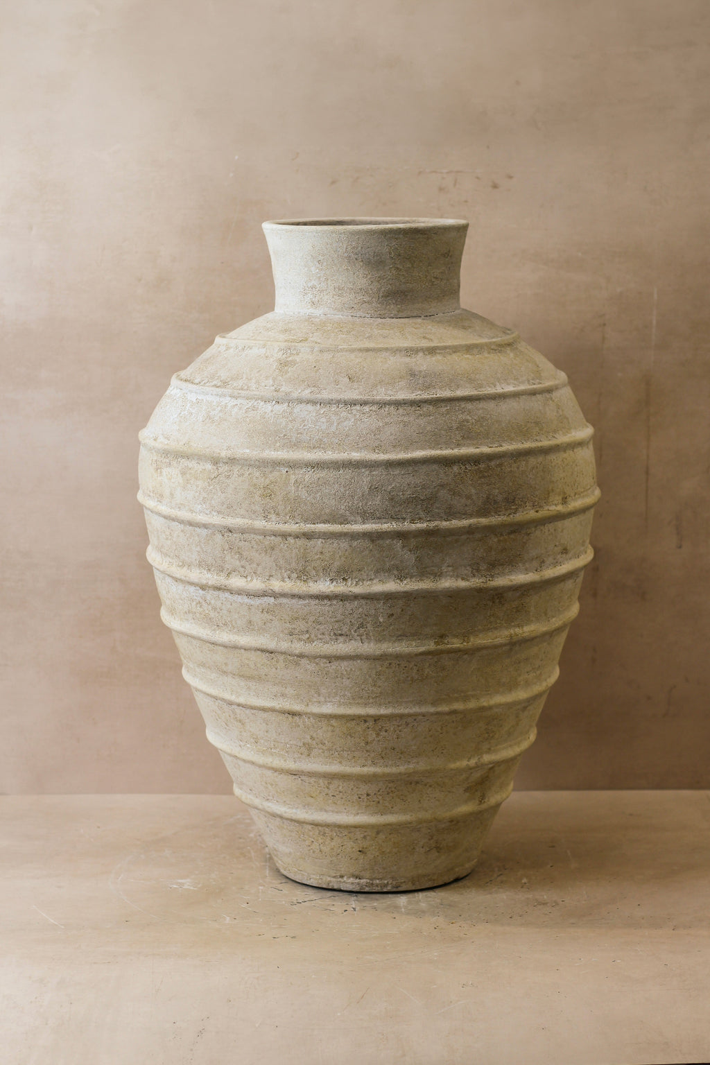 Rustic Off White Indonesian Pot No 22