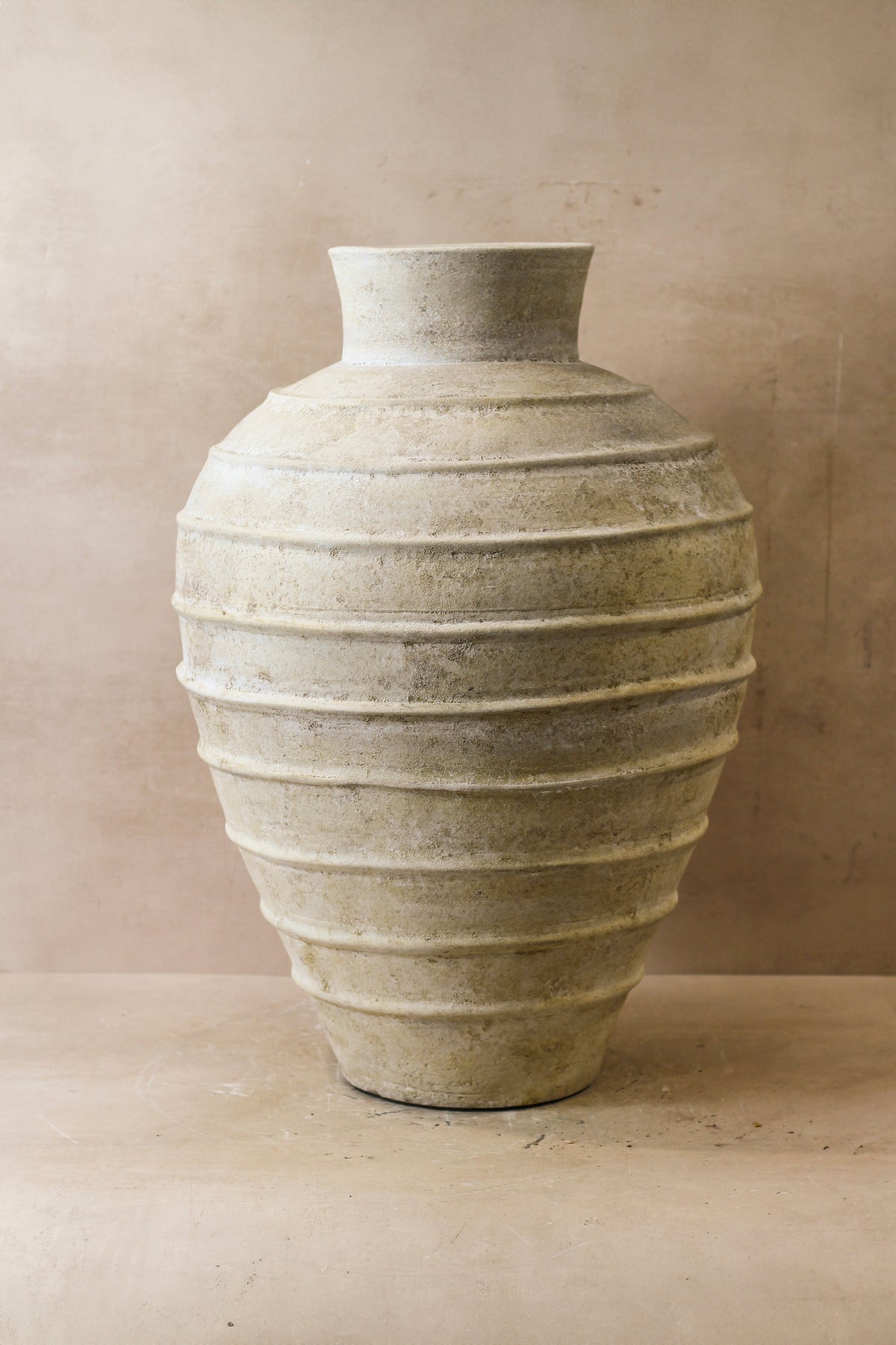 Rustic Off White Indonesian Pot No 22