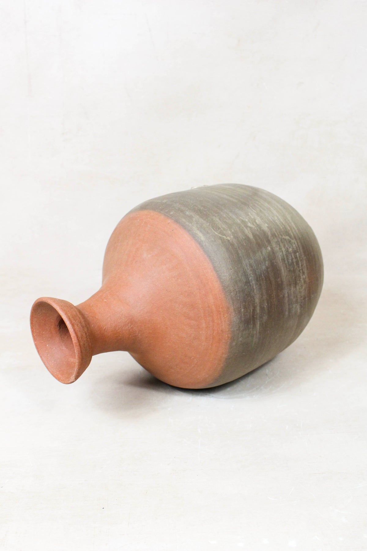 Antique Asian Rice Wine Vase n° 32