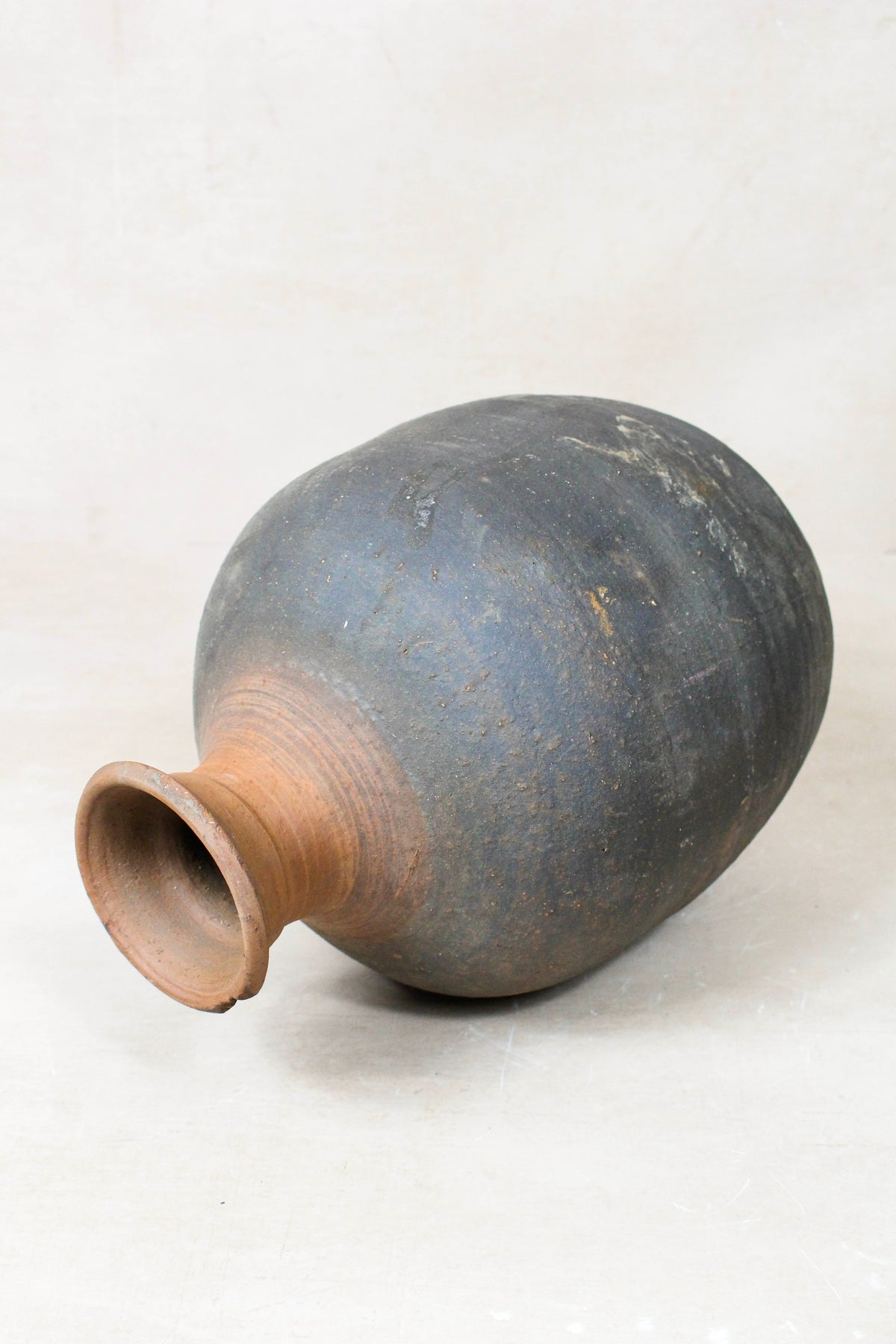 Antique Asian Rice Wine Vase n° 35