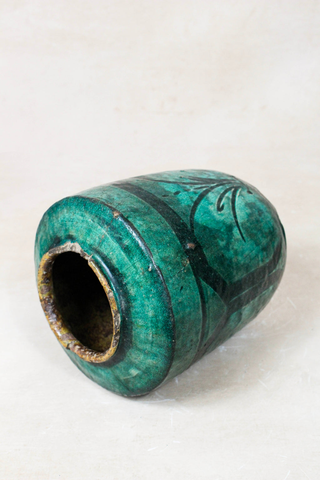 Vintage Emerald Green Pot - EGP 15