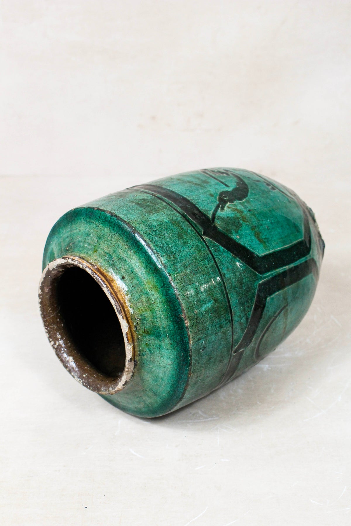 Vintage Emerald Green Pot - EGP 16
