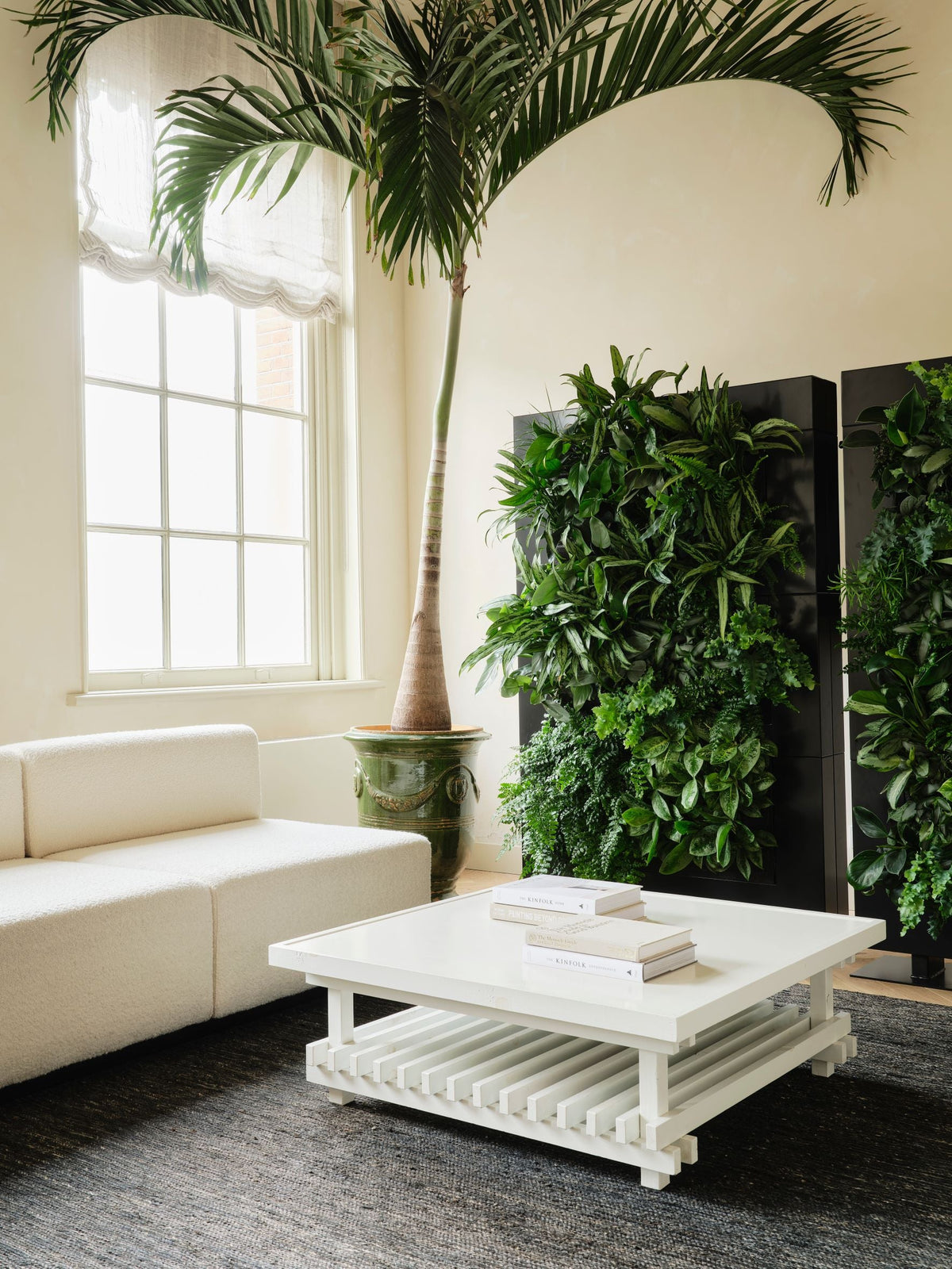 Freestanding Living Wall Divider | Black | 81cm | Self-Irrigating | No Electricity Required