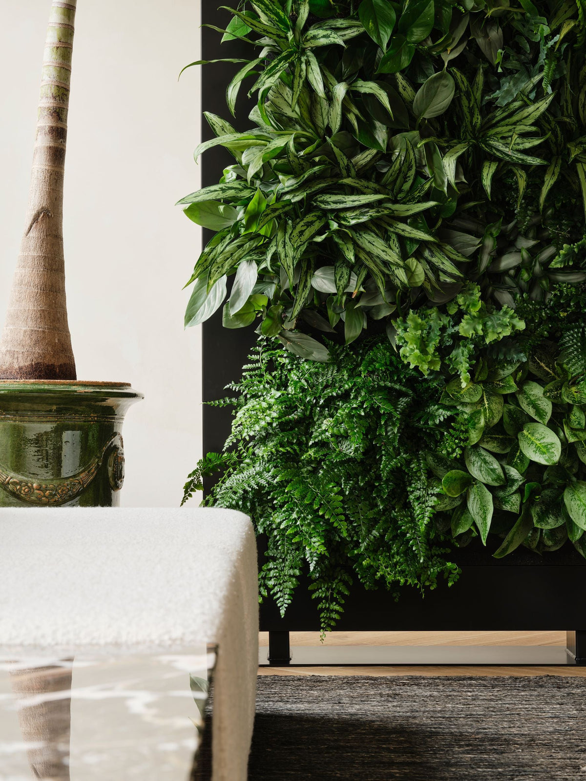 Freestanding Living Wall Divider | Black | 81cm | Self-Irrigating | No Electricity Required